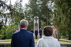 Prezidentas Gitanas Nausėda ir pirmoji ponia Diana Nausėdienė lankosi Varėnos rajone. Prezidentas Gitanas Nausėda ir pirmoji ponia Diana Nausėdienė lankosi Varėnos rajone.