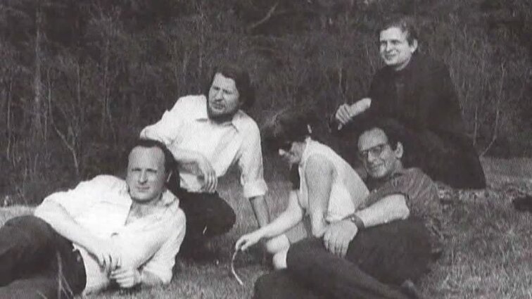 Rusų gatvė. Žinios.