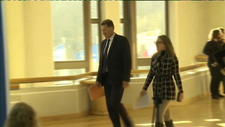 Trumposios žinios