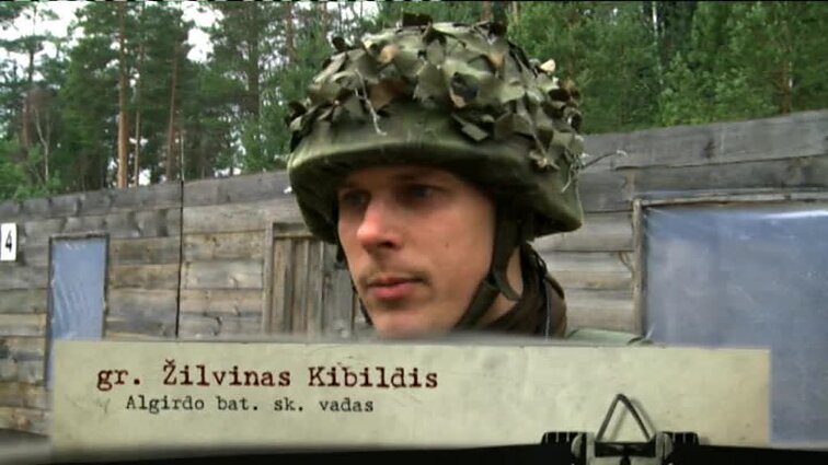 Karinės paslaptys
