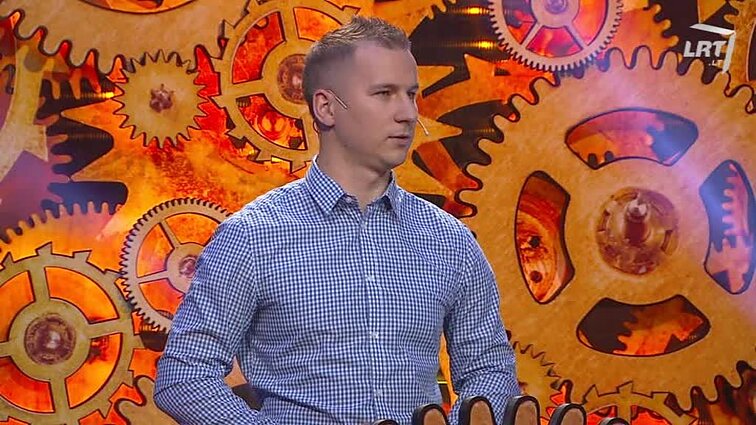 TV žaidimas „Kas ir kodėl?“.
