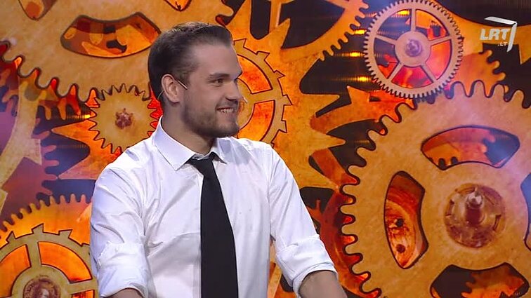 TV žaidimas „Kas ir kodėl?“.