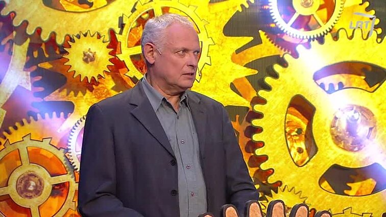 TV žaidimas „Kas ir kodėl?“.