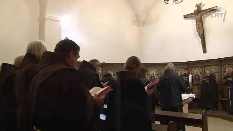 Mažesnieji broliai. Pranciškonų kelias Lietuvoje.