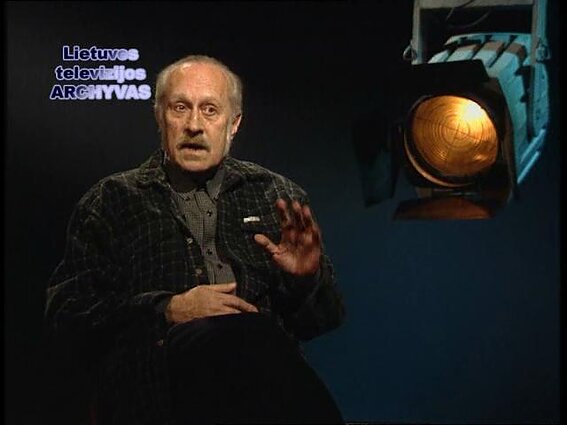 Retrospektyva. S. Macaitis pristato filmą "Medaus mėnuo Amerikoje"