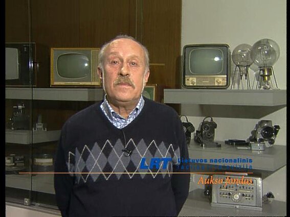 Retrospektyva. S. Macaitis pristato filmą "Adomas nori būti žmogumi"