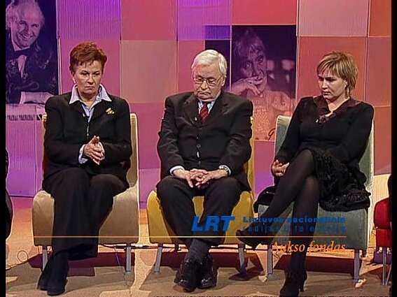 Vakaro autografas. Pasaulio Lietuvių bendruomenė