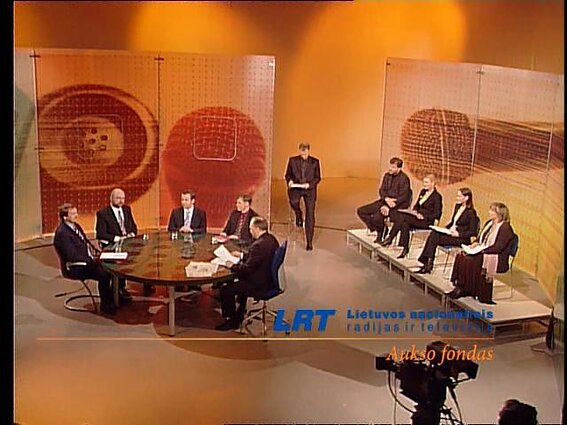 Visuomenės interesas. Ūkio ministro V. Uspaskich sustabdytas paraiškų priėmimas Europos Sąjungos paramai gauti