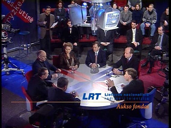 Paskutinė kryžkelė Kodėl R. Paksas laimėjo rinkimus į Prezidento postą.