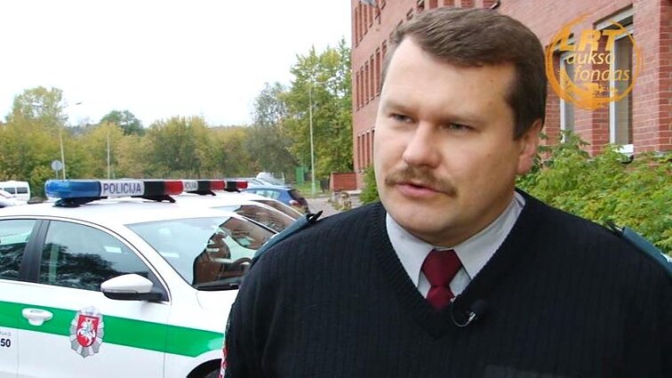 Keliai.Mašinos.Žmonės
