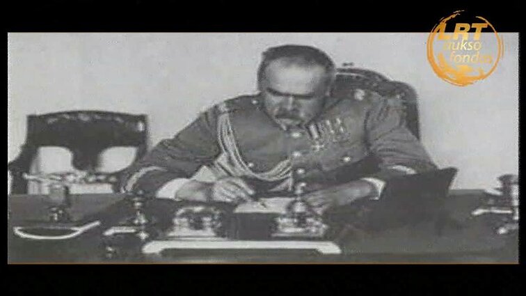 Amžių šešėliuose. Žemaitijos bajorija. J.Pilsudskis. G. ir S.Narutavičiai