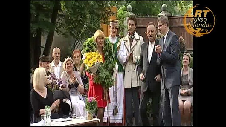 Poezijos pavasaris - 2013. Vakaras Maironio sodelyje. Laureato vainikavimas