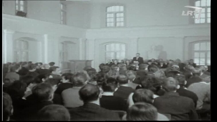 Laidos „Žinios“ siužetai: Vilniaus Dailės akademijai 25 metai, Druskininkų kurortas, Konrado Kavecko 60-metis, 1965 metų svarbiausi sportiniai įvykiai