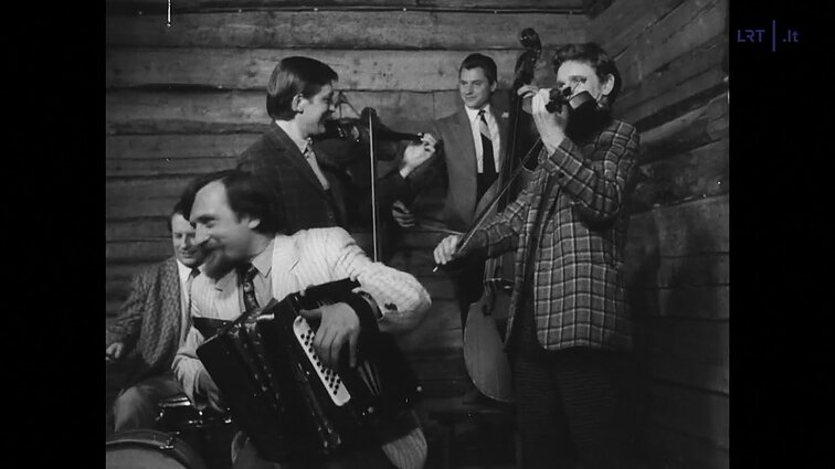 Ansamblis „Armonika“. Tilvikas ir žvirblis