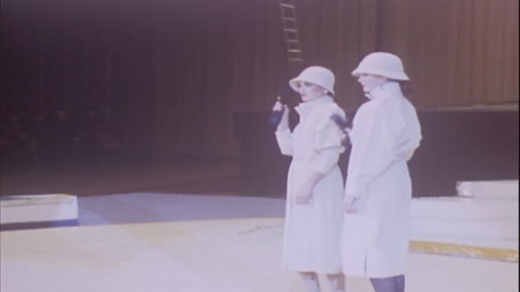 Laidos „Šeimos rytmetys“ siužetai: 1985 metų drabužių kolekcijos