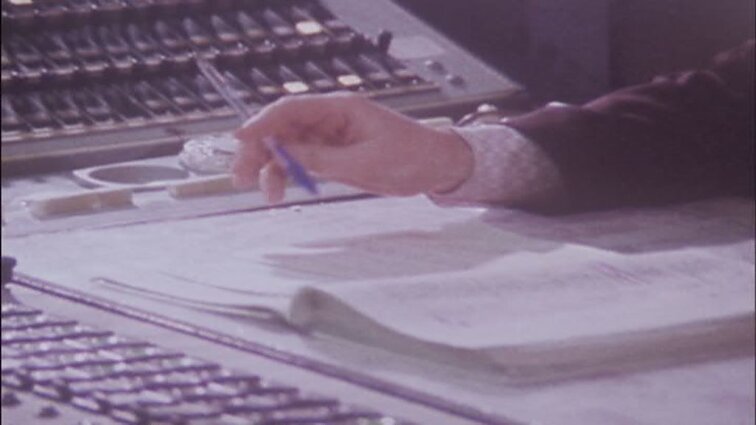 Laidos „Panorama“ siužetai: naujagimiai, architektas A. Uljanovas, dirigentas S. Sondeckis, astronomas G. Kakaras