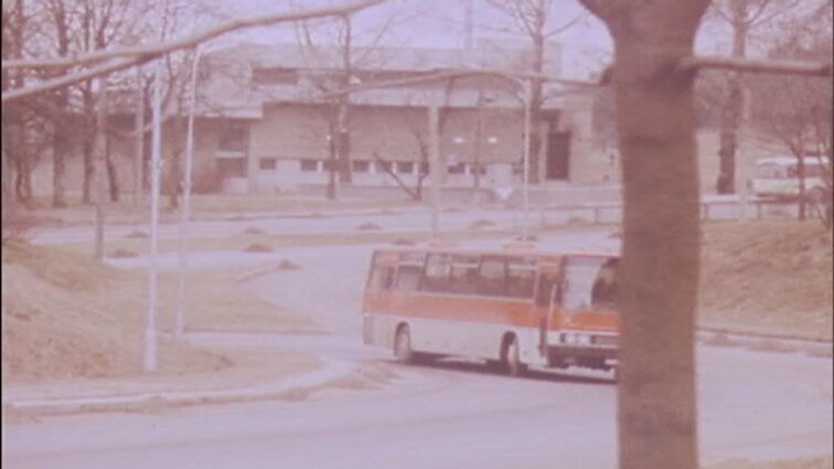 Laidų „Šviesoforo mokykla“, „Panorama“, „Savaitės panorama“ siužetai: laureatė Vytautė Žilinskaitė, studentų poliklinika
