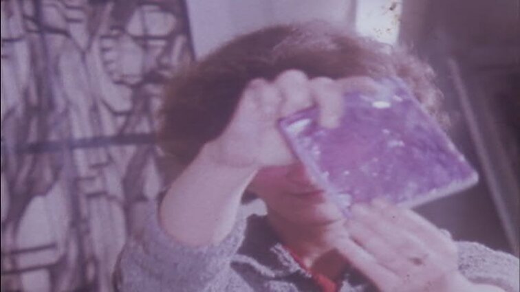 Laidos „Dailininkas Algimantas Stoškus“ siužetai: dailininko vitražai