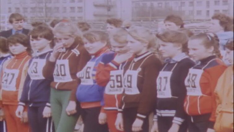 Laidos „Sekmadienio rytas" siužetai: duonos kepykla, fasadų tvarkymas