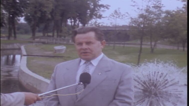 Laidos „Panorama“ siužetai: gaisras Ignalinos AE, atminimo lenta V. Dubeneckiui