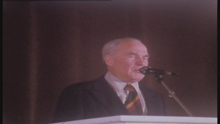 Laidos „Panorama“ siužetai: pirmoji Lietuvos Persitvarkymo Sąjūdžio sesija