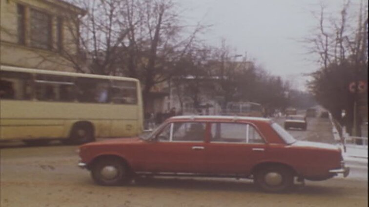 Laidos „01 02 03“ siužetai: paslėpti juvelyriniai dirbiniai, po skiepų atsidūrė ligoninėje