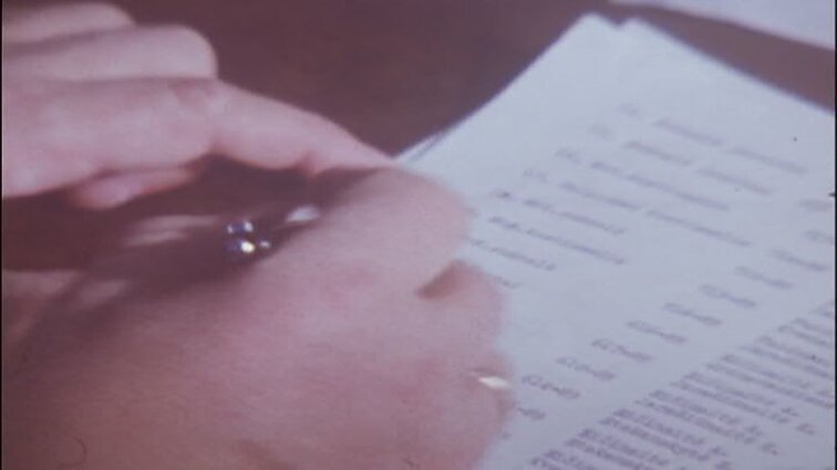 Laidos „Žinios“ siužetai: šeimyniniai vaikų namai Lukšiuose, dramaturgijos festivalis „Atgaiva“ Šiauliuose