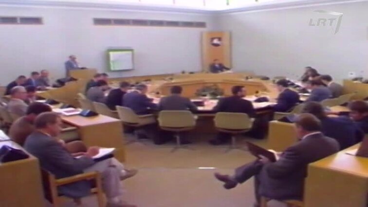 Panoramos archyvai. Vyriausybės posėdyje - Būtingės statyba