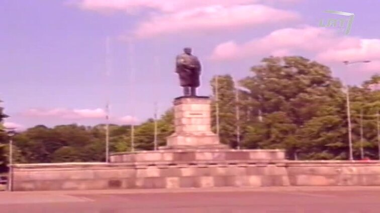 Panoramos archyvai. Lietuviai stato namus Kaliningrade