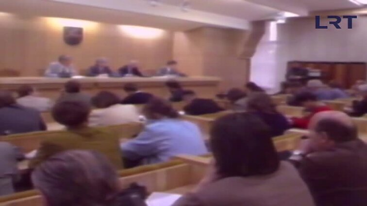 Panoramos archyvai. Spaudos konferencija dėl kariuomenės išvedimo