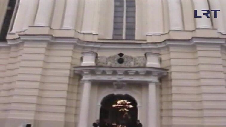 Panoramos archyvai. Popiežius Jonas Paulius II Šv. Jonų bažnyčioje