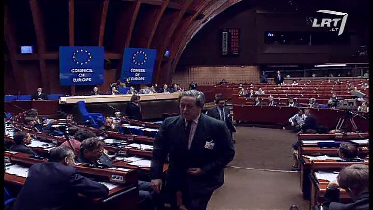 Panoramos archyvai. Interviu su Danieliu Taršiu (Daniel Tarschys) iš Strasbūro