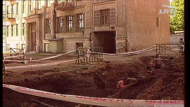 Panoramos archyvai. Statyba prieš valią