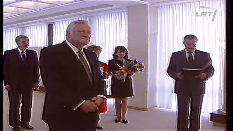 Panoramos archyvai. Ordinas Švedijos ambasadoriui
