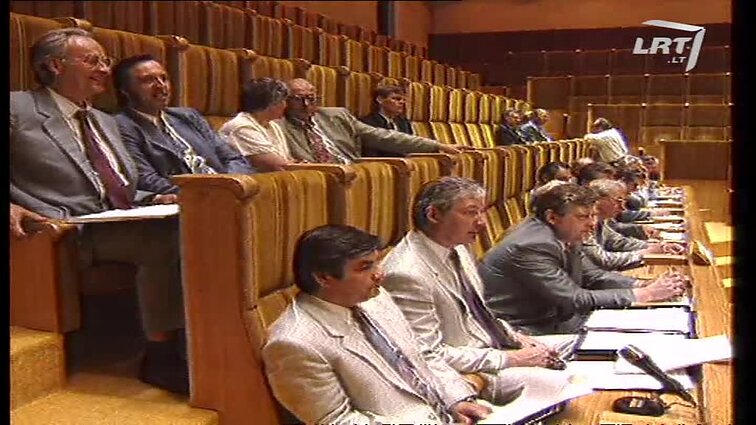 Panoramos archyvai. Seimas patvirtino Vyriausybės programą