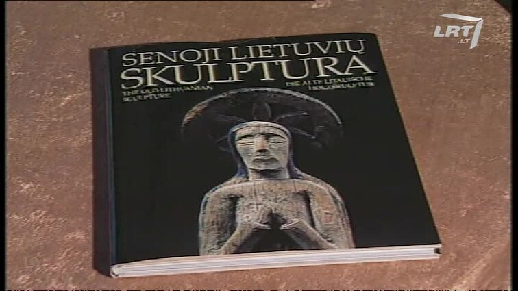 Panoramos archyvai. Knyga „Senoji lietuvių skulptūra“