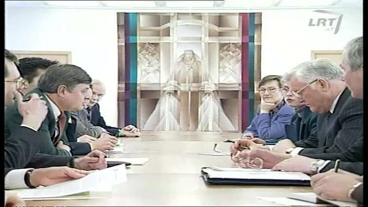 Panoramos archyvai. TVF misija pas Prezidentą