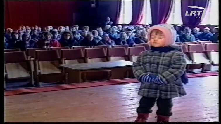 Panoramos archyvai. Žemdirbiai nepasitiki vadovu