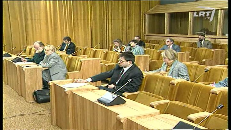 Panoramos archyvai. Spaudos konferencija - Lenkai džiausiasi pergale