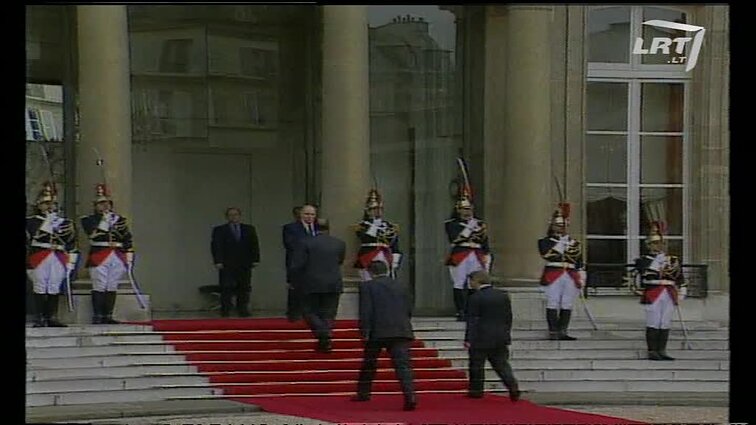 Panoramos archyvai. Naujas Prancūzijos Prezidentas (Žakas Širakas)