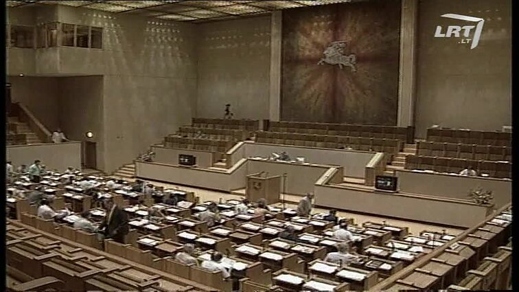 Panoramos archyvai. Ką darysime su investiciniais čekiais.