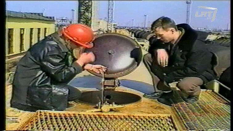 Panoramos archyvai. Kur dingsta mokesčiai už naftos produktus