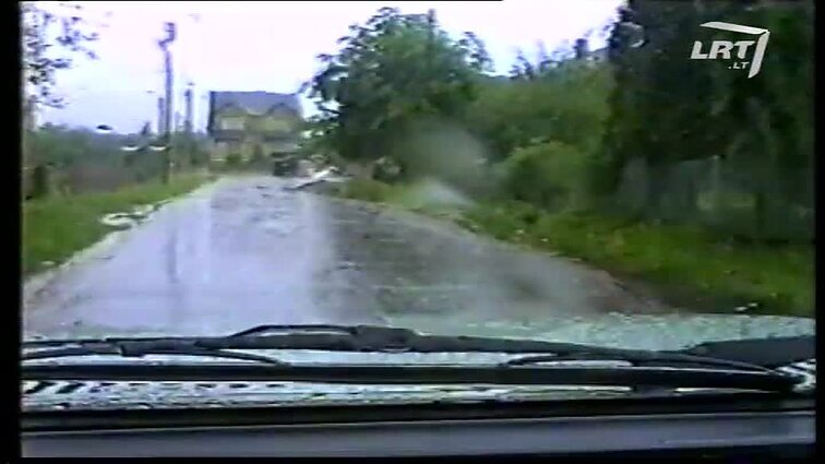 Panoramos archyvai. Žmogžudystė BMV mašinoje