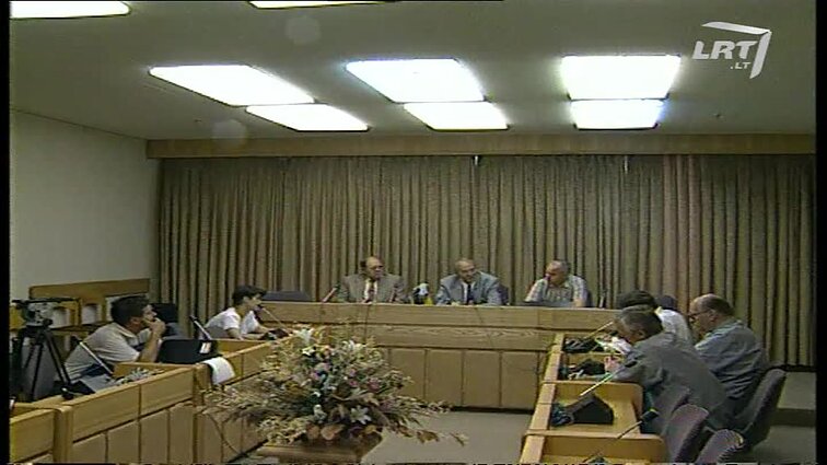 Panoramos archyvai. Miškų ūkio ministro Alberto Vasiliausko spaudos konferencija