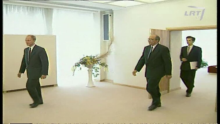 Panoramos archyvai. Atsisveikina Egipto ir Venesuelos ambasadoriai