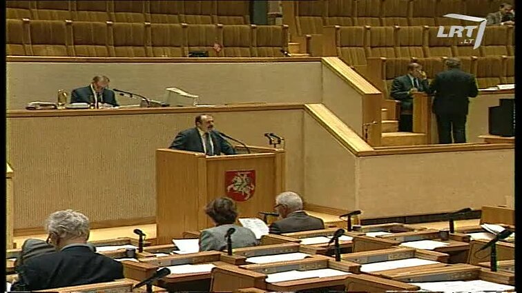 Panoramos archyvai. Pilietybės įstatymo pataisos ir antikorupcinės komisijos projektas