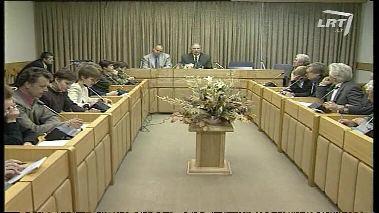 Panoramos archyvai. Spaudos konferencija Vyriausybėje