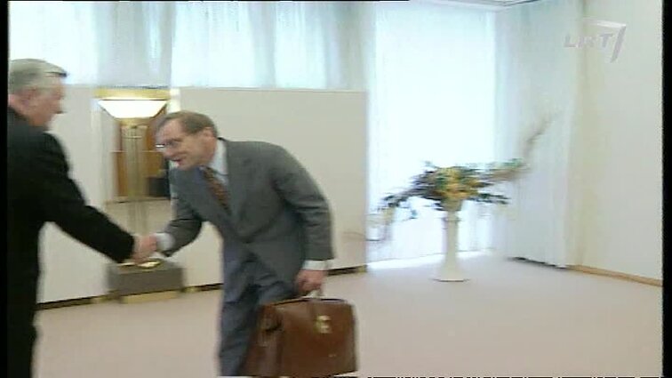 Panoramos archyvai. Prezidentas susitiko su užsienio ekspertais