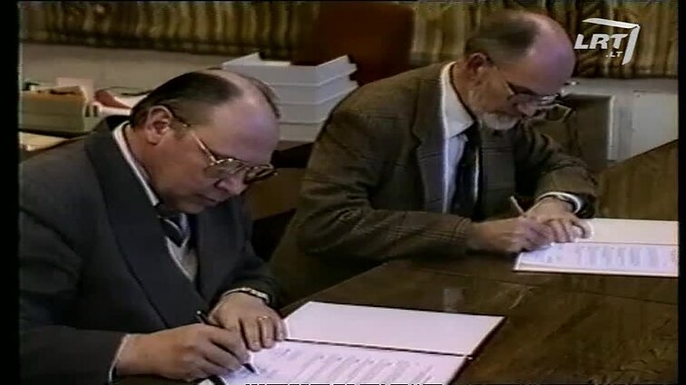 Panoramos archyvai. Atidarytas navigacinis GPS įrenginys