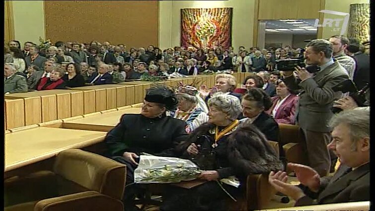 Panoramos archyvai. Prezidento apdovanojimai